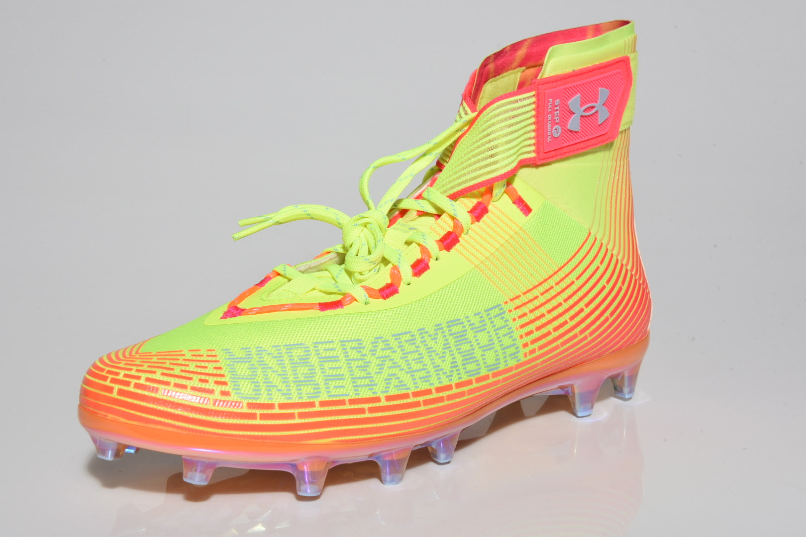 UA Highlight MC Football Cleats